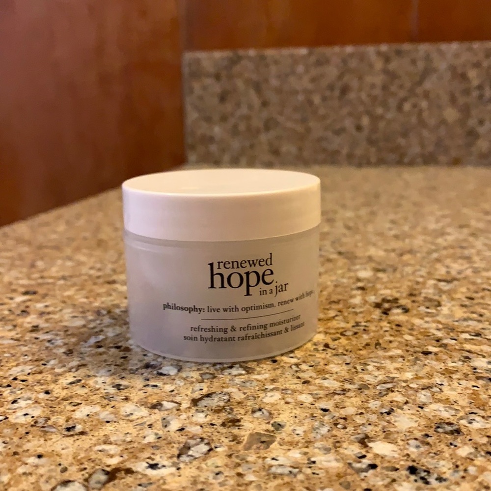 Philosophy moisturizer: hope in a jar
